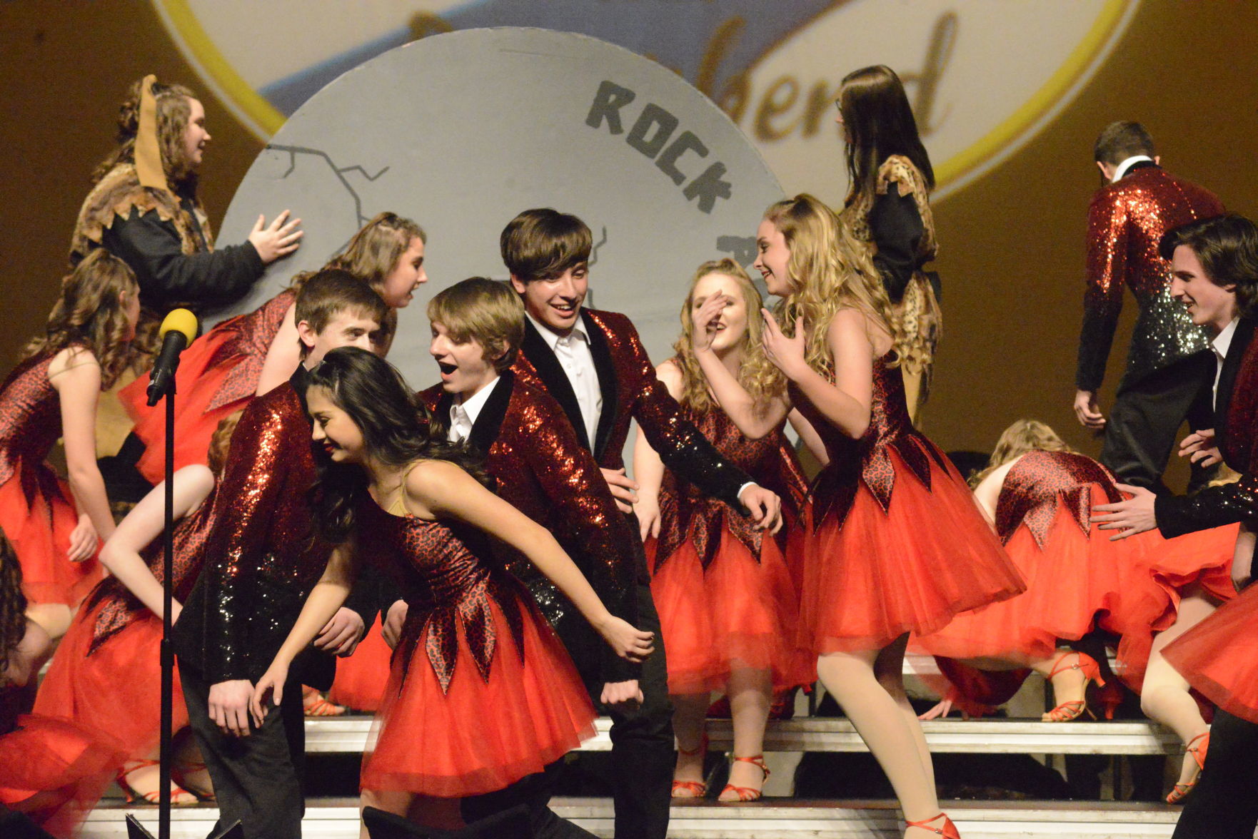 show choirs at bettendorf 020820 1301.JPG